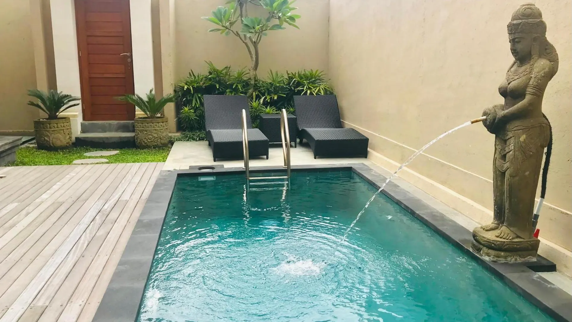 Londo Villa At Londo House Ubud 0*,